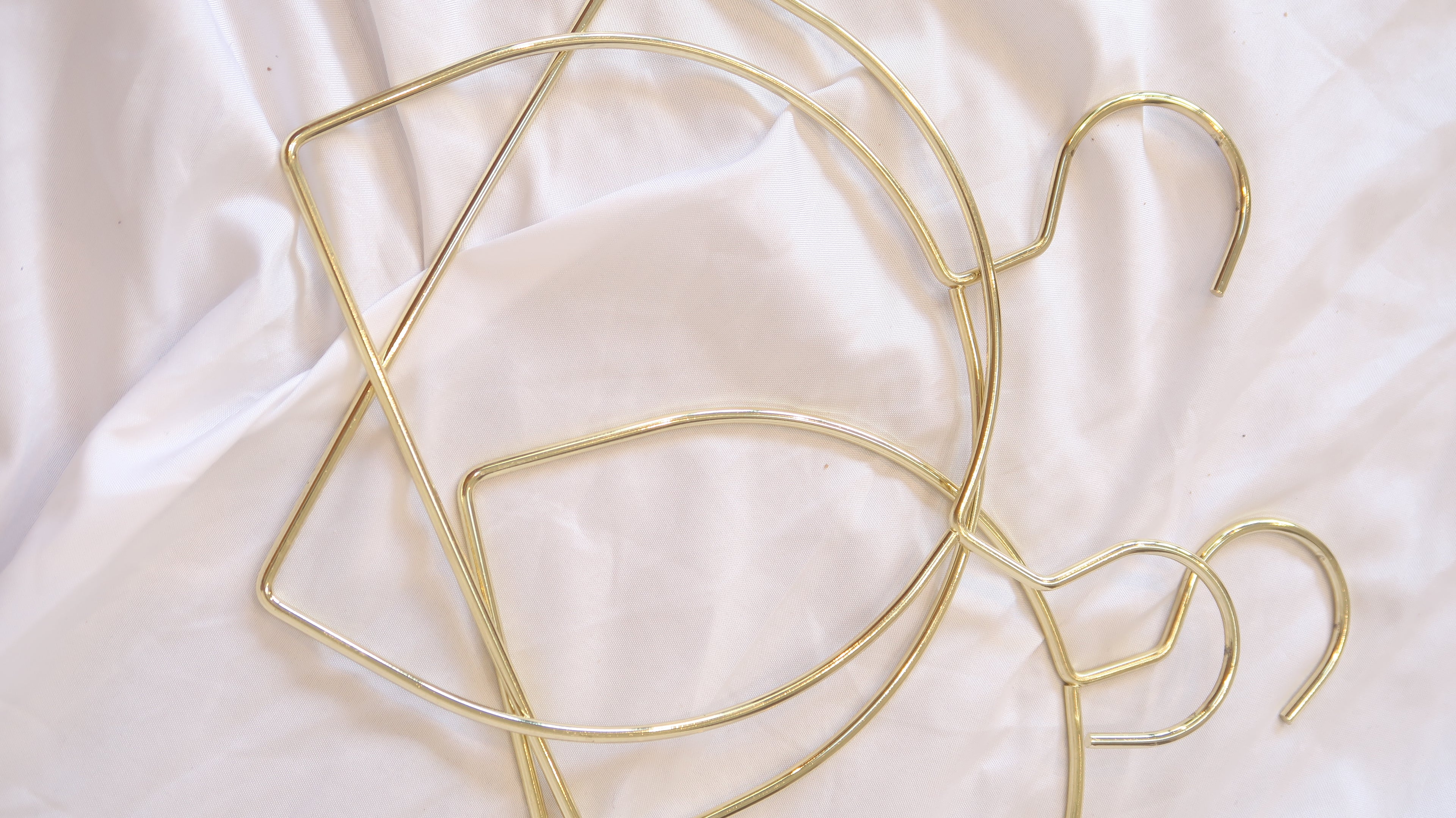 Gold Metal Hijab Hangers – Small, Durable & Stylish