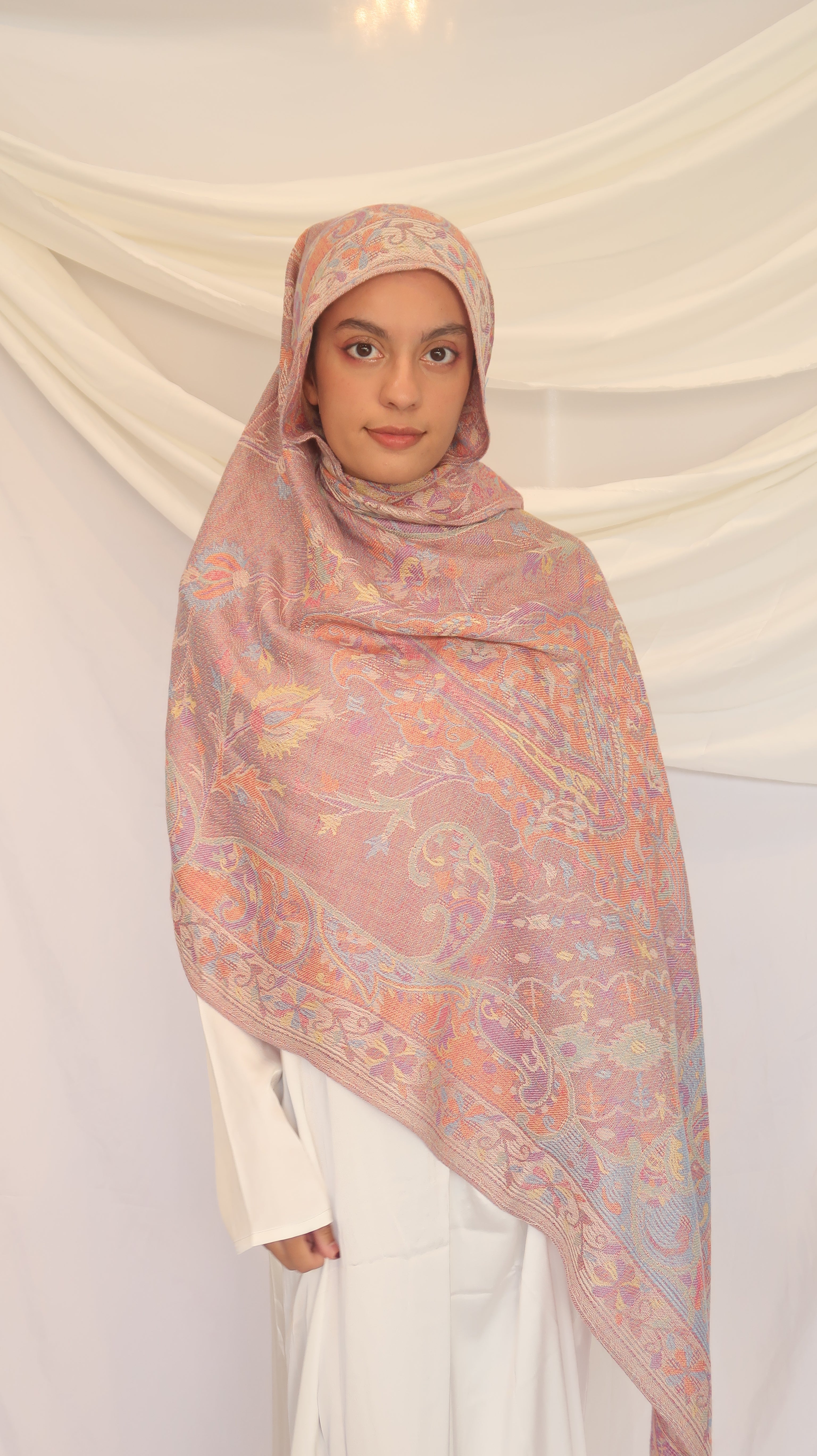 Pashmina Scarf – Cashmere‑Feel, Wind‑Resistant, Woven Paisley Jacquard (70×200cm)