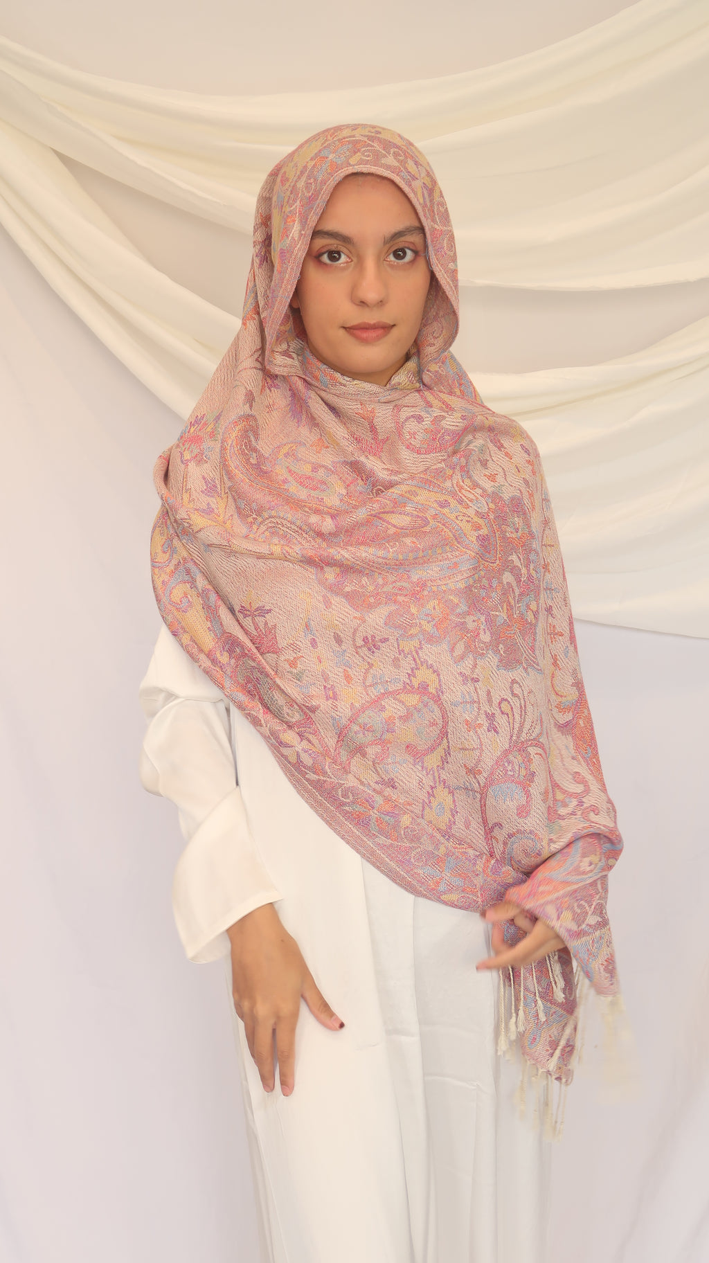Pashmina Scarf – Cashmere‑Feel, Wind‑Resistant, Woven Paisley Jacquard (70×200cm)