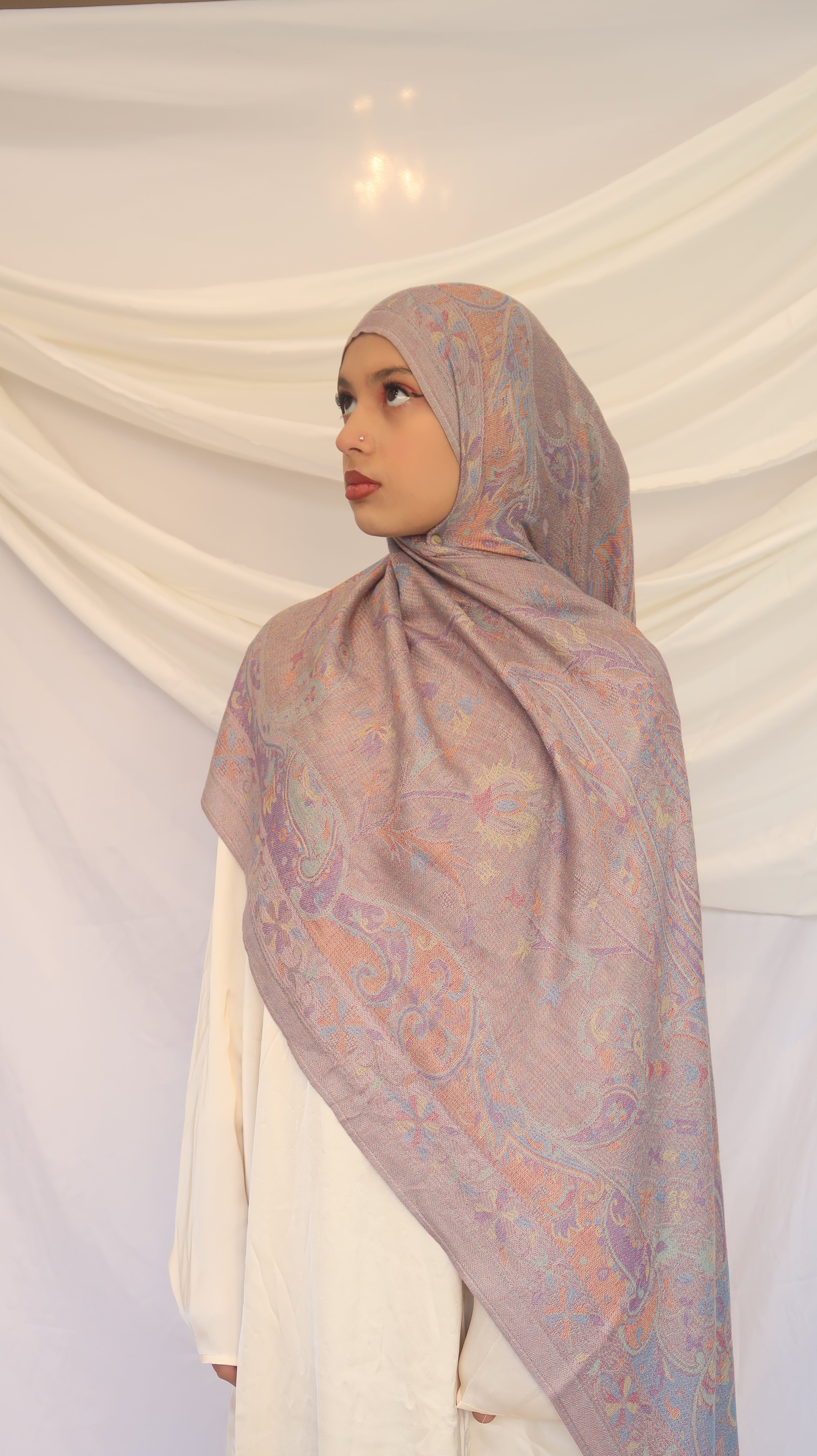 Pashmina Scarf – Cashmere‑Feel, Wind‑Resistant, Woven Paisley Jacquard (70×200cm)