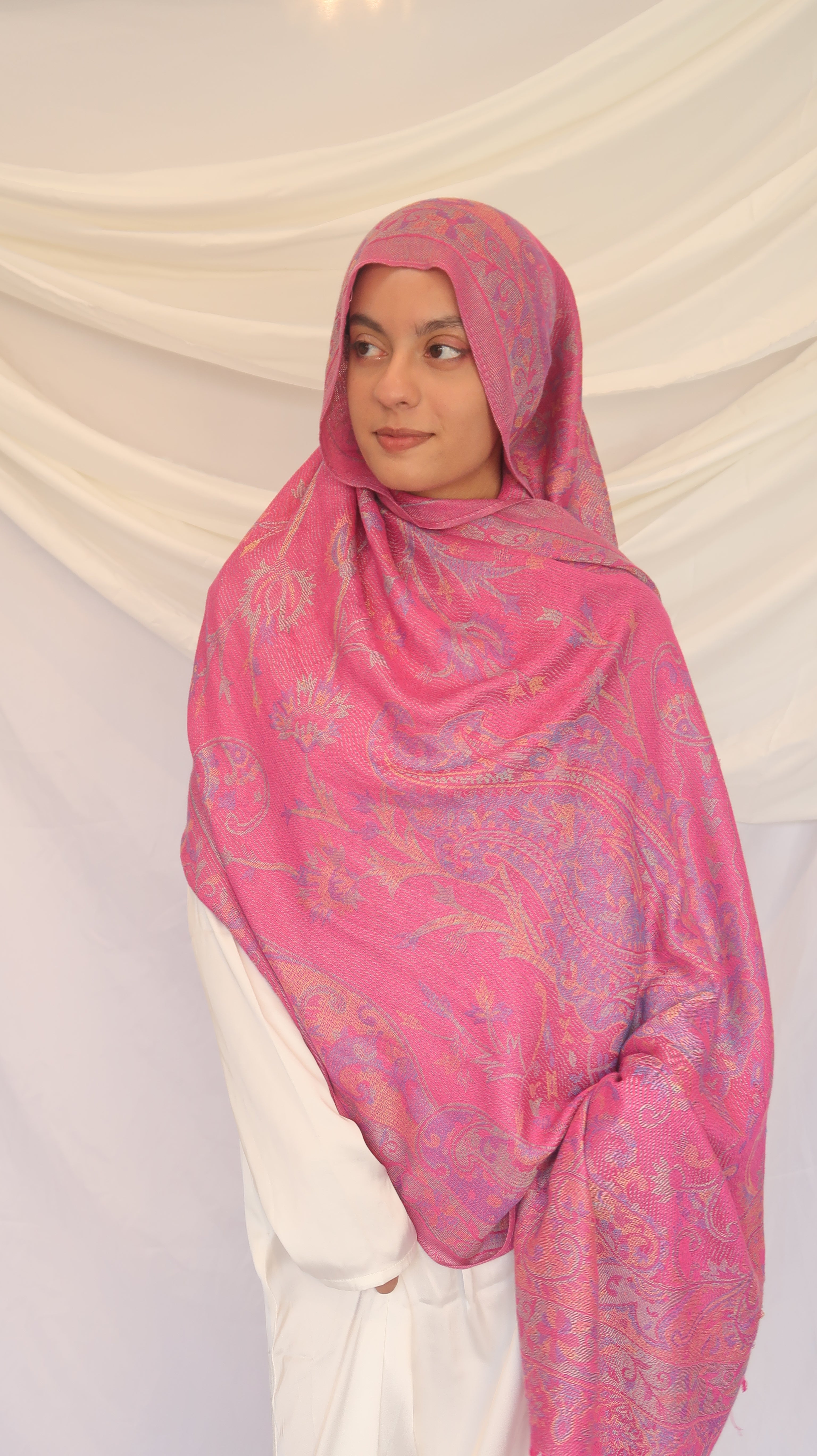 Pashmina Scarf – Cashmere‑Feel, Wind‑Resistant, Woven Paisley Jacquard (70×200cm)