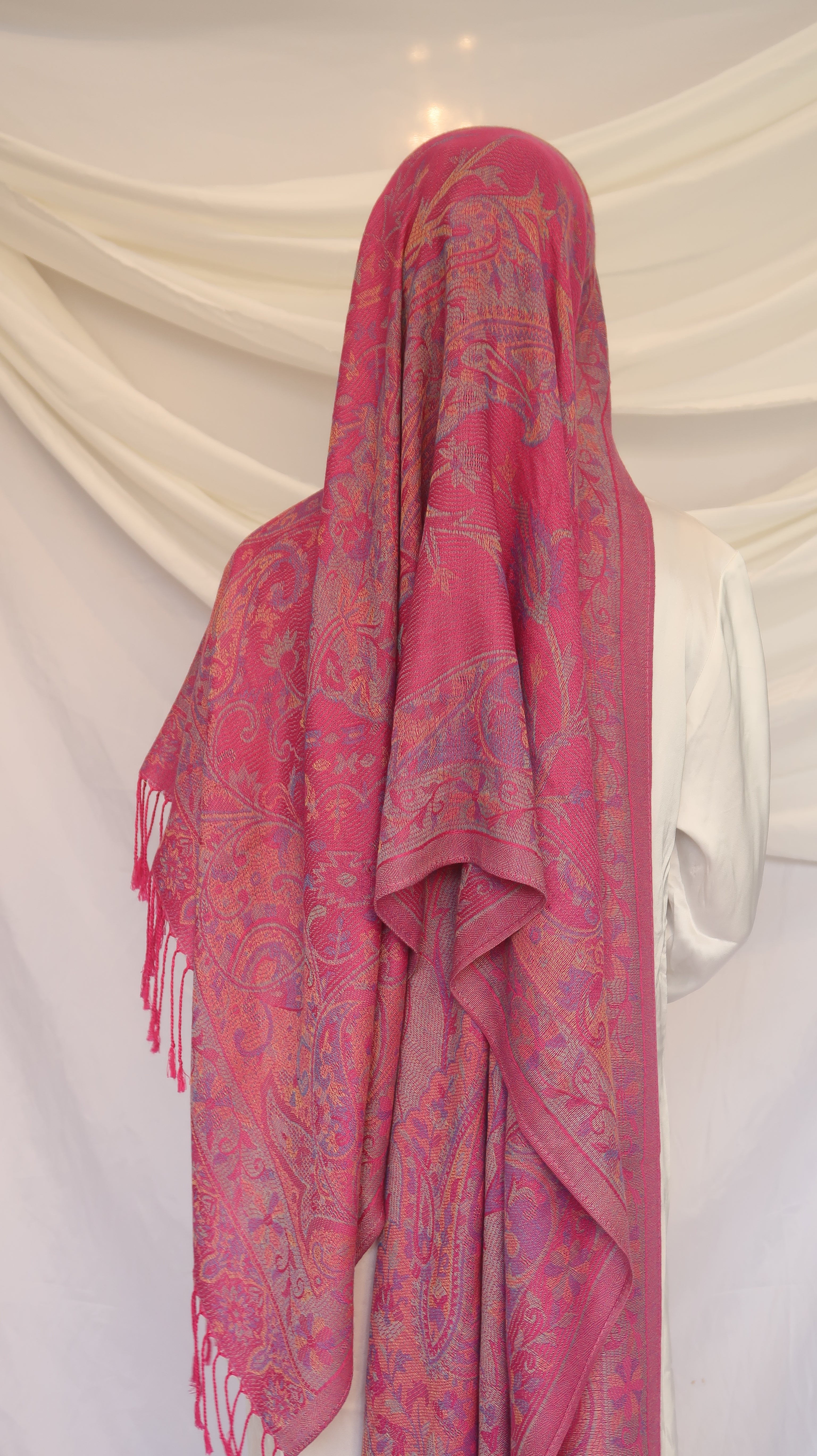 Pashmina Scarf – Cashmere‑Feel, Wind‑Resistant, Woven Paisley Jacquard (70×200cm)