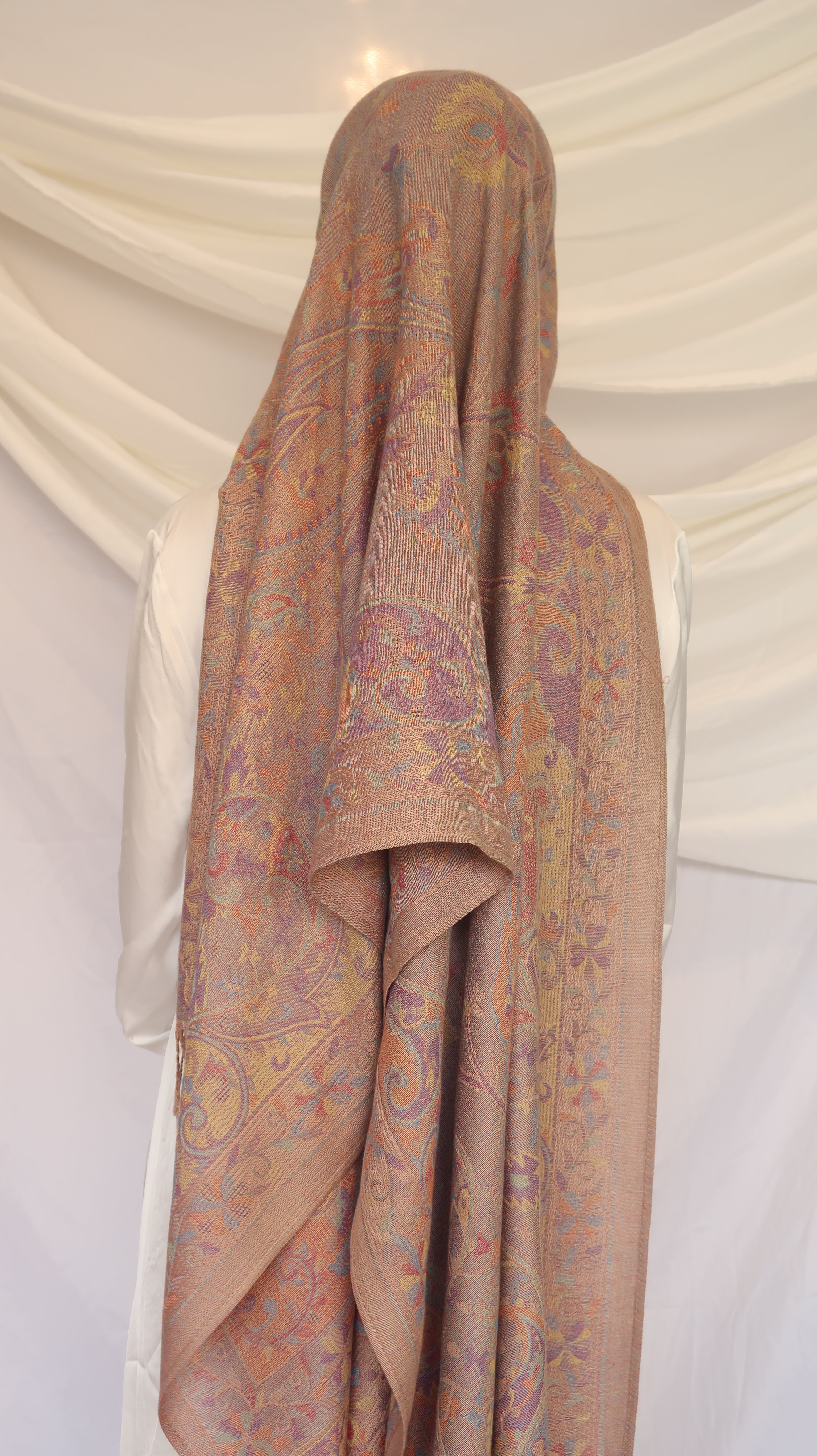 Pashmina Scarf – Cashmere‑Feel, Wind‑Resistant, Woven Paisley Jacquard (70×200cm)