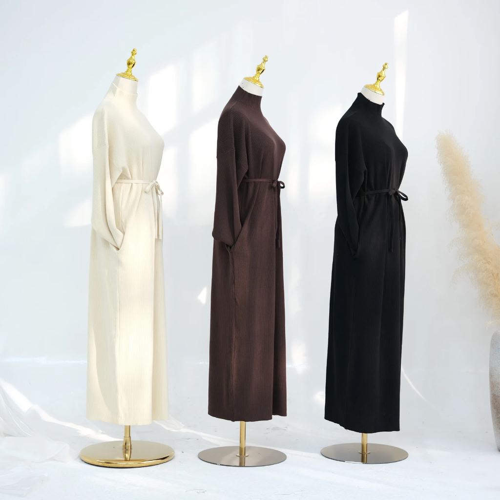 Ribbed Thin Knit Abaya Dress With Pockets